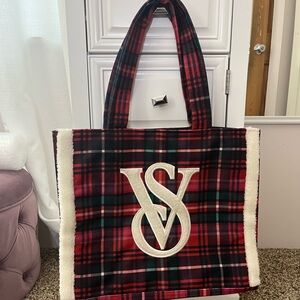 NWOT! Victoria’s Secret | Plaid Holiday Tote